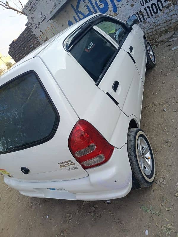 Suzuki Alto 2012 10