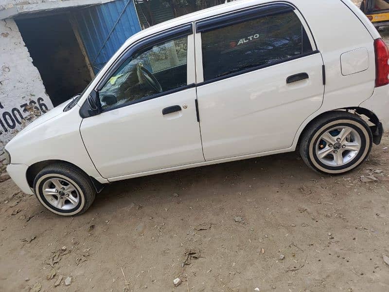 Suzuki Alto 2012 12