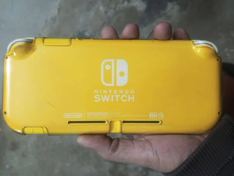 Nintendo Switch Lite (Read Full Ad) 1