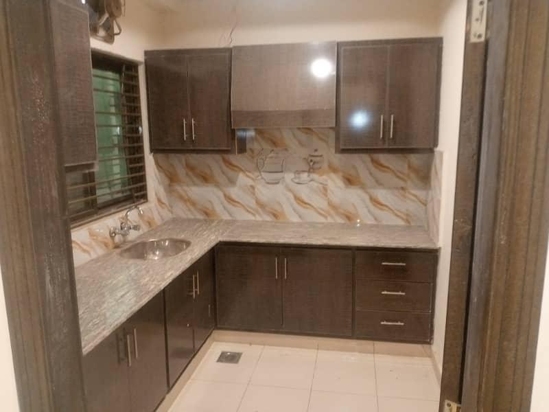 Flat for rent 4 Marla 2sec Floor khnapul sanamchoke 0