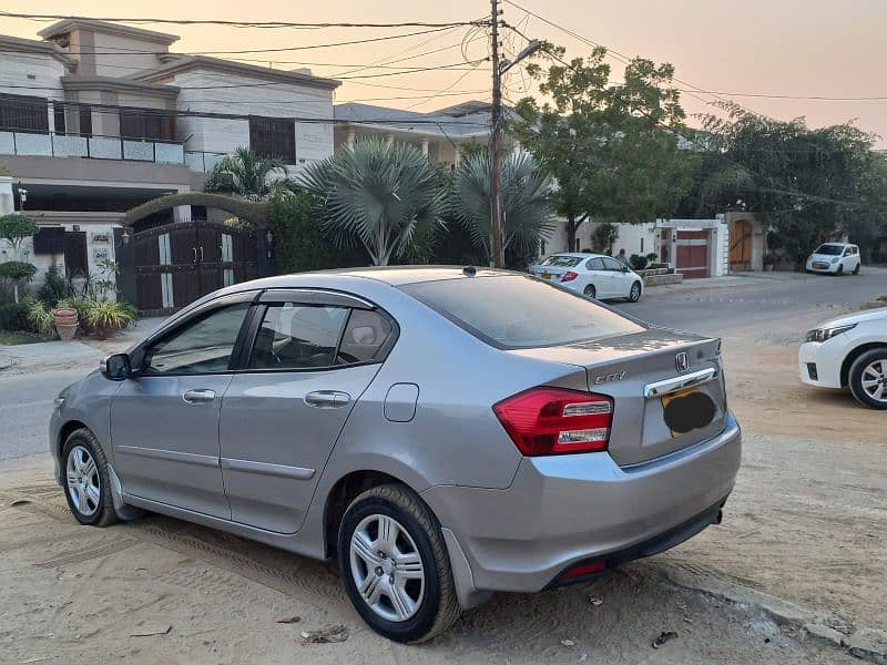 Honda City IVTEC 2018 Perfect Original Condition btr dn corolla cultus 1