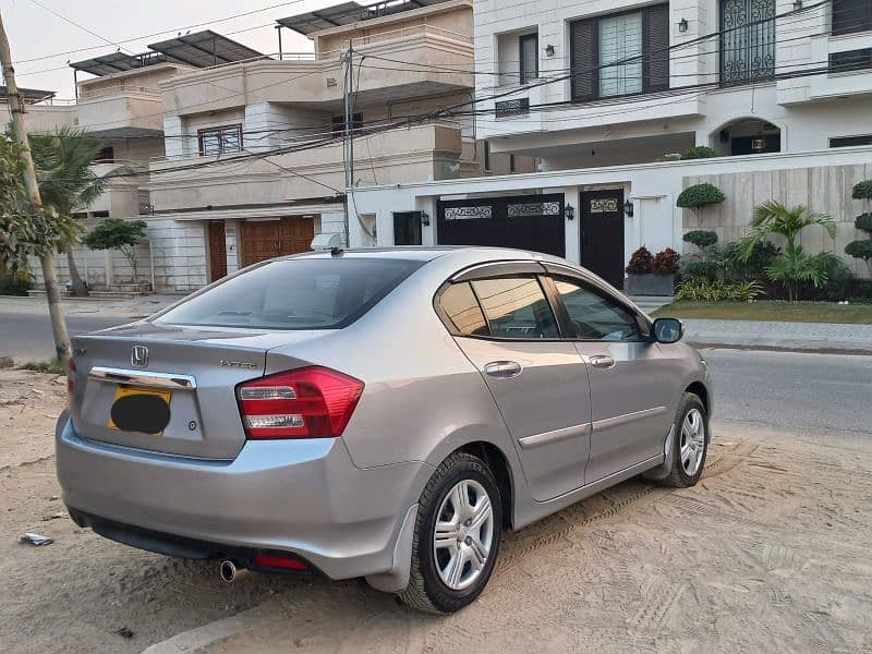 Honda City IVTEC 2018 Perfect Original Condition btr dn corolla cultus 5