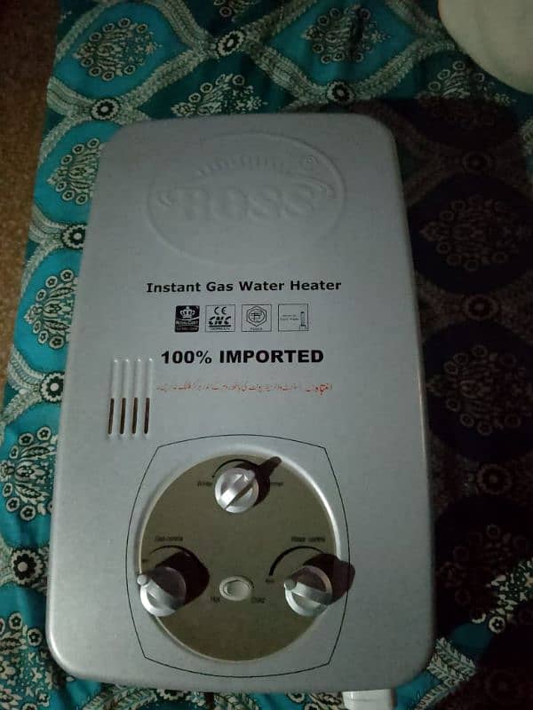 Instant Gas water gyser 0