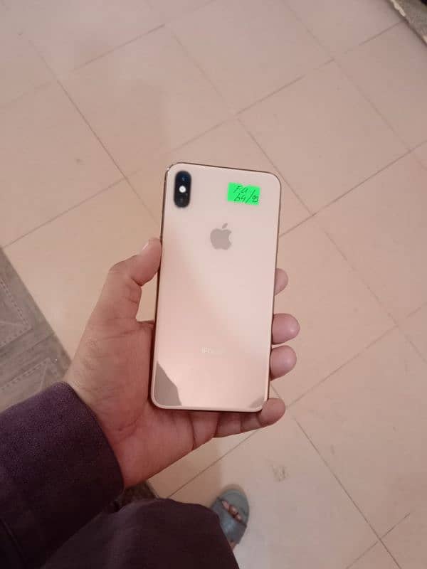 iPhone Xs Max 64 GB factory unlocked 10 by 10 conditions watar pack. . . 1