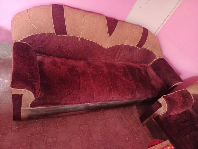 5 Seater Sofa Set 0