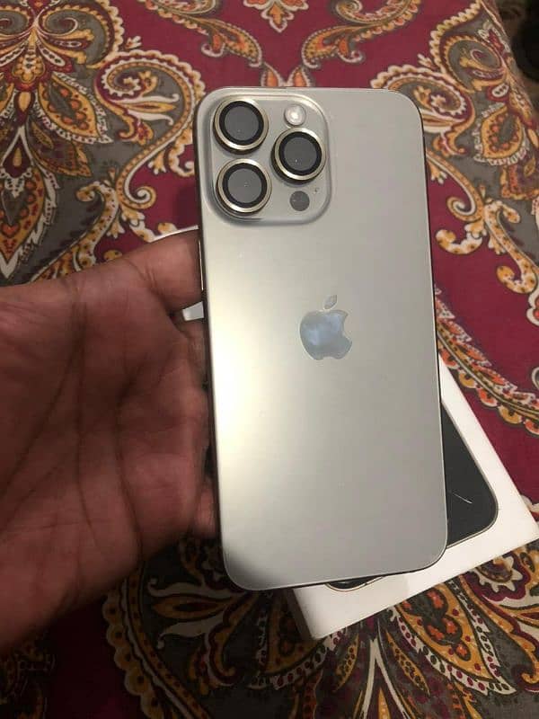 iPhone 15 pro max 256gb jv 0