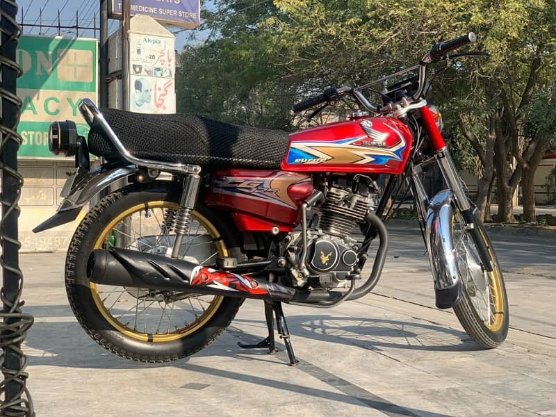 Honda 125 Brand New Condition 10/10 2