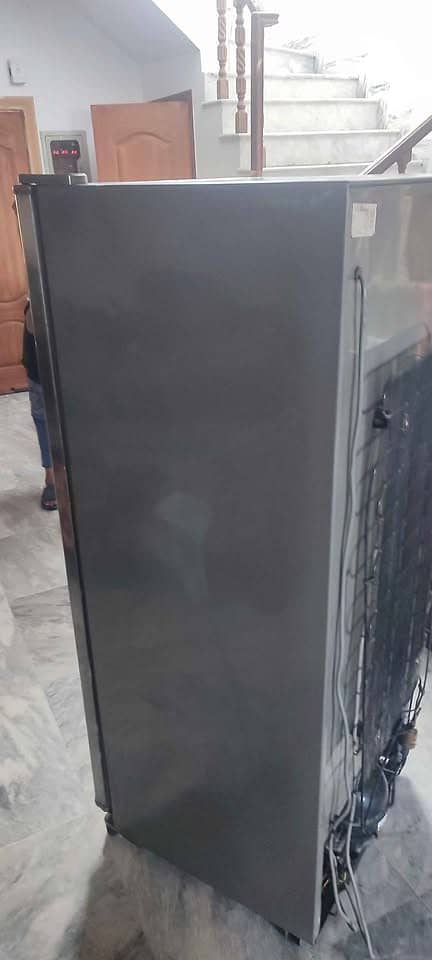 Dawlance Vertical Freezer 312 Liters - For Sale 1