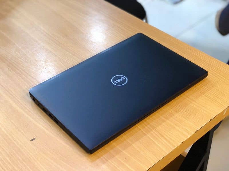 Dell latitude touch 7480 i5 7th gen 5