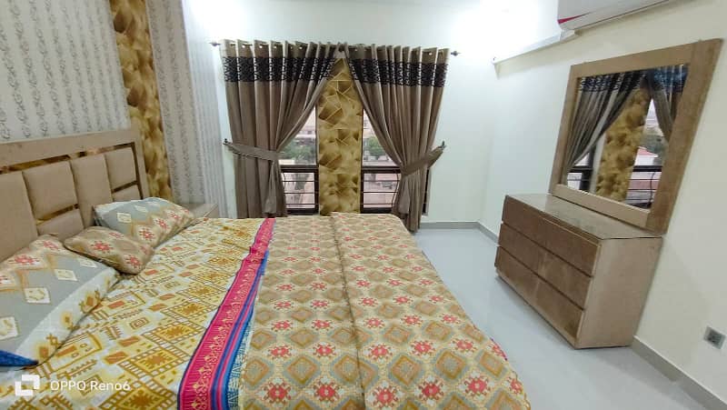 Par Day short time one BeD Room apartment Available for rent in Bahria town phase 4 and 6 empire Heights 2 Family apartment 0