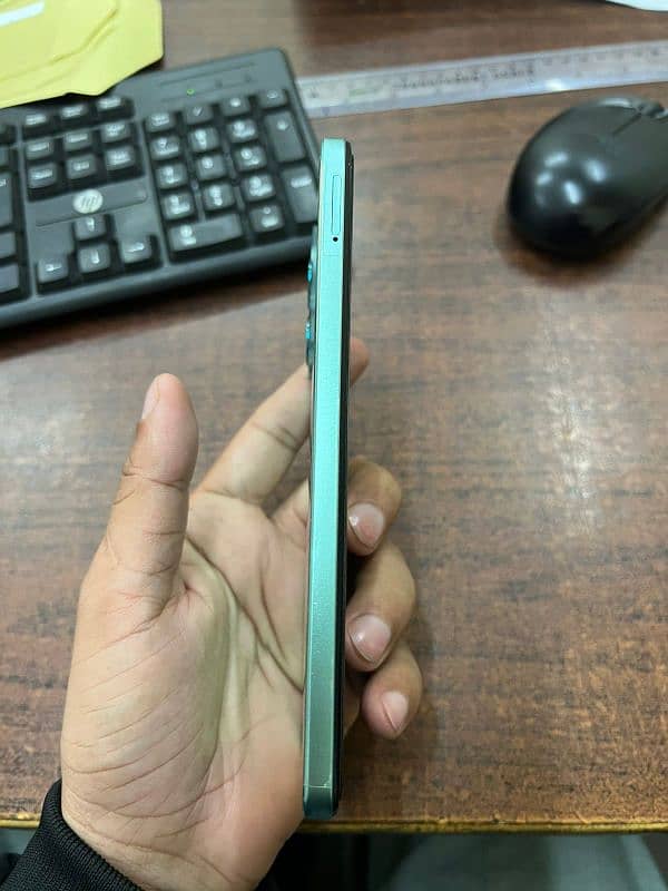 Redmi note 12 8+4gb ram 128 rom 3