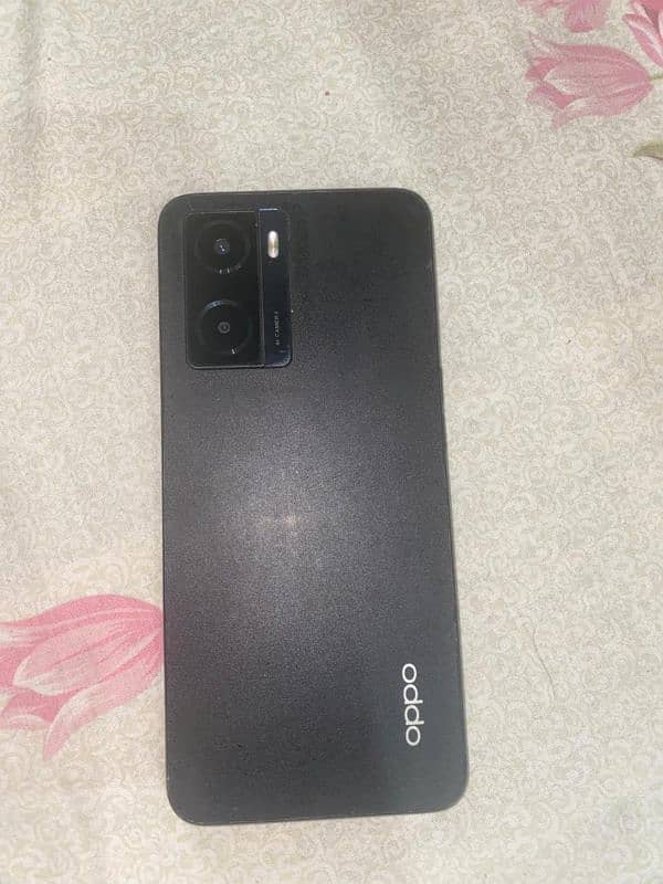 Oppo A57 8/256 0