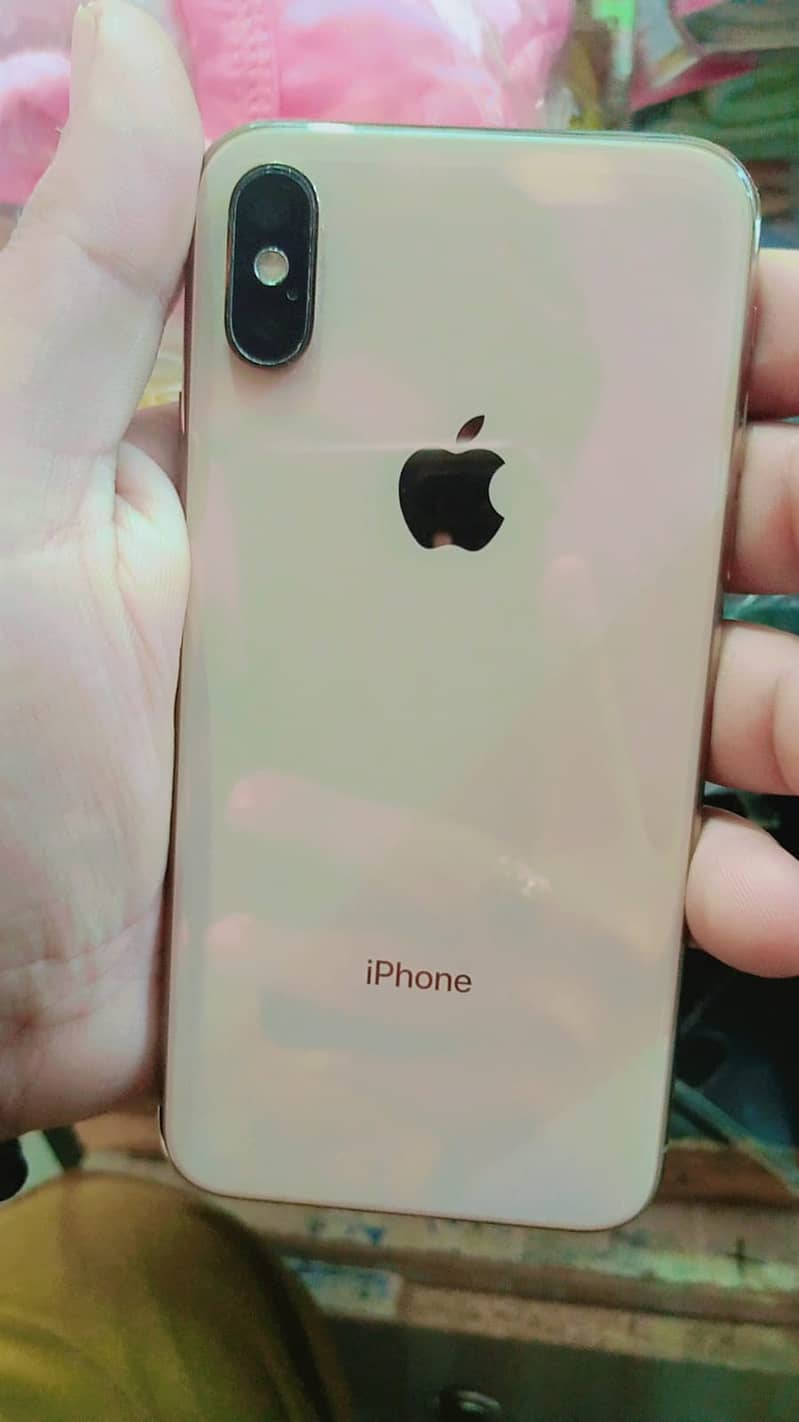 iphone xs 1