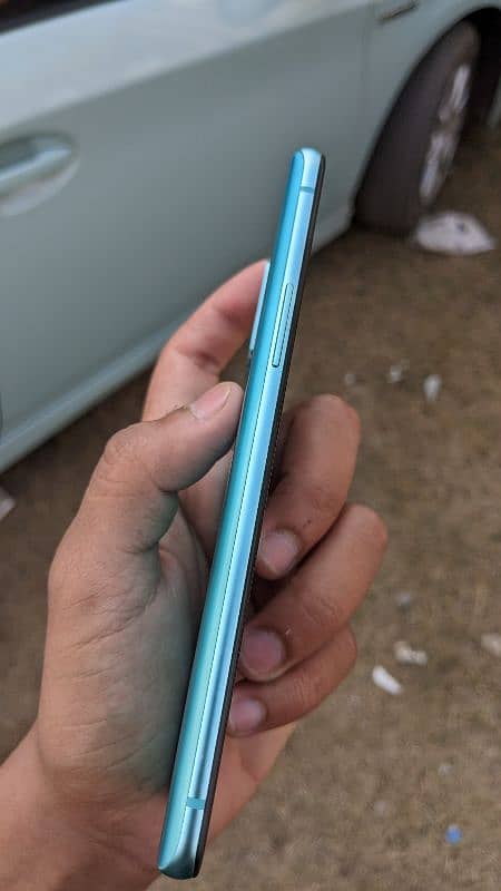 one plus 8t 10/10 condition official pta approved 1