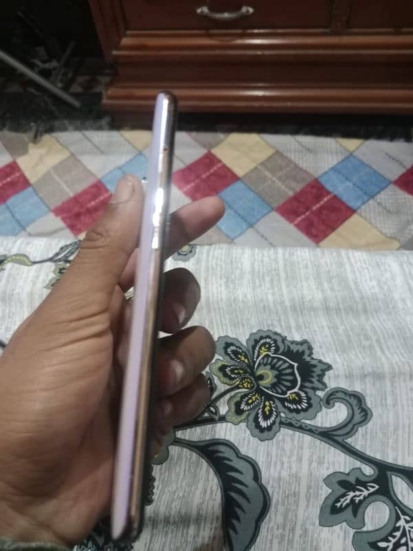 Oppo Reno e 4