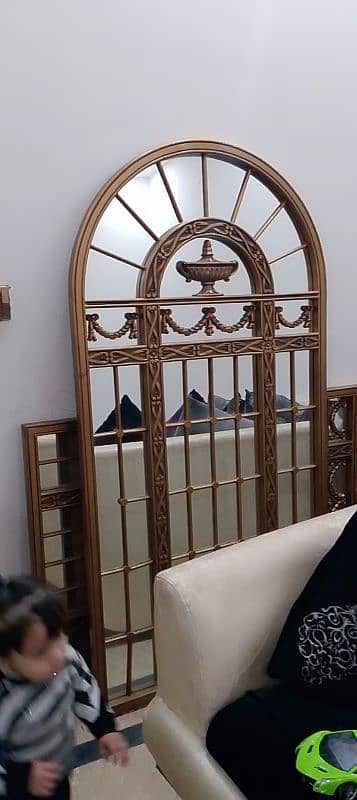 wall decored mirror 3 urgent sale luxury home used 03238467357 0