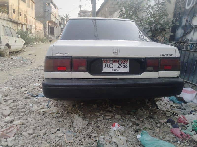 Honda Accord 1988 7