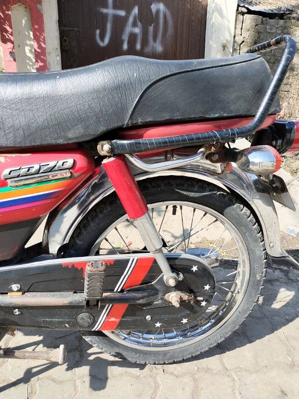 Honda 70 2011 Model 5