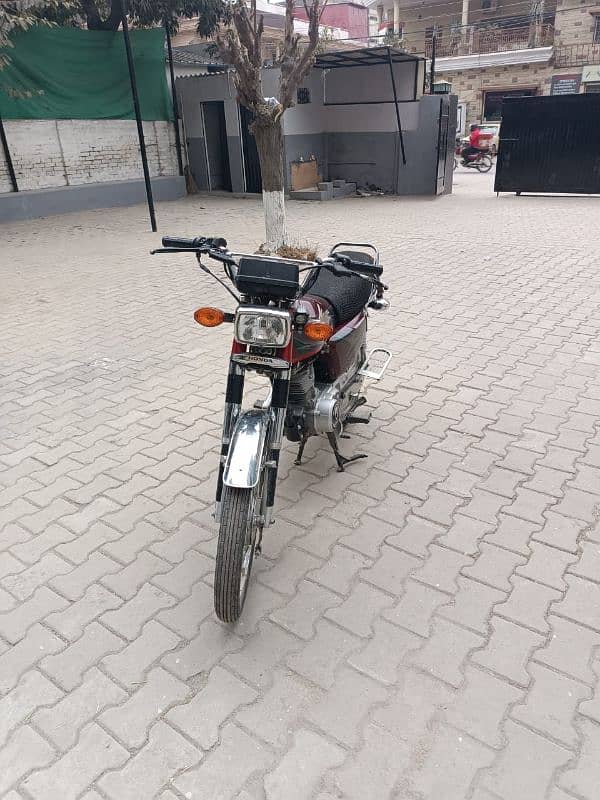 honda 125 Islmbad rigesterd 3