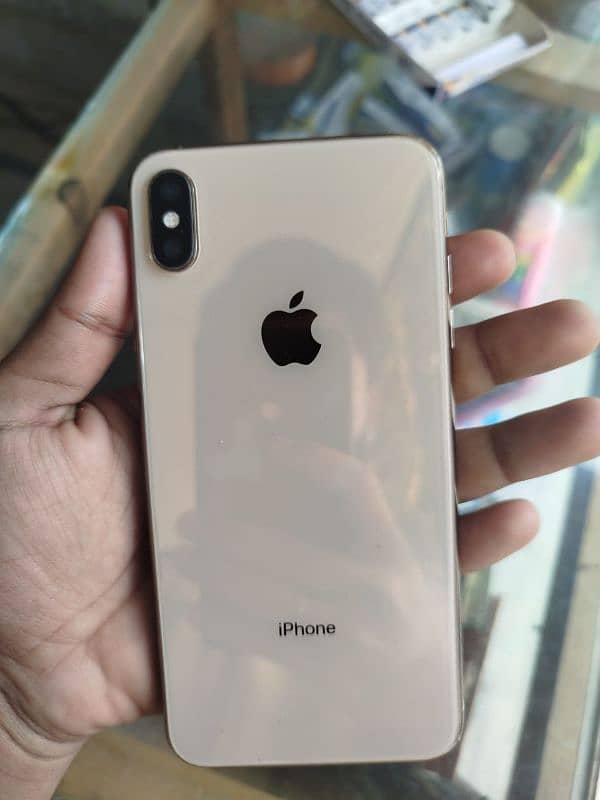 iPhone xs Max 64/ Nonpta condition 10/10 0