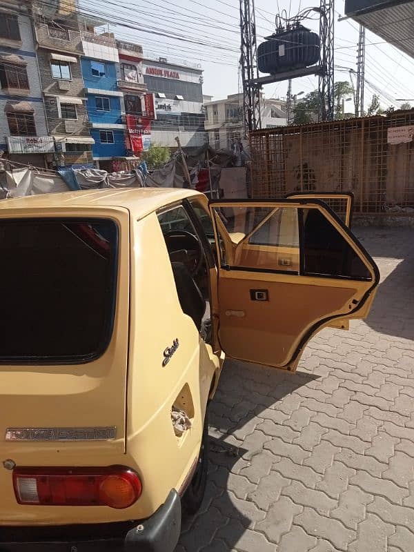 Toyota Starlet 1984 5