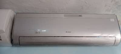 D. C inverter 1.5 Ton 2. Ton available for sale on best Like New