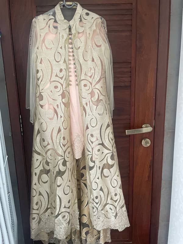 Semi Formals in Affordable Prices, Size Small-Medium 10