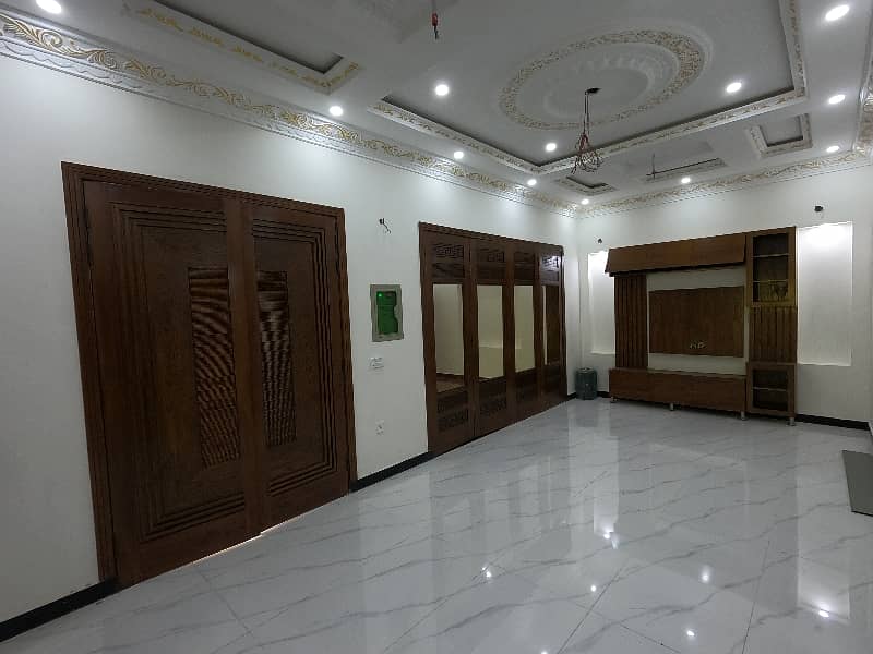 7 Marla House In Only Rs. 27000000 30