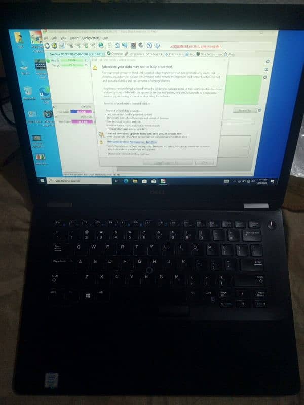 Dell Latitude E7470, Core i7 6th Gen,14" FHD Display, Backlit Keyboard 13