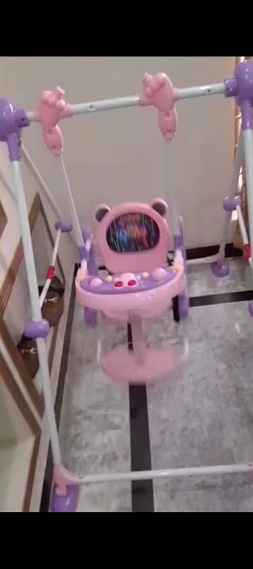 baby swing 2