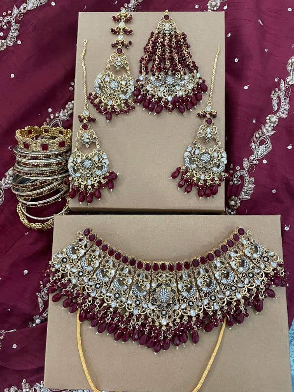 Bridal Dress with Jewellery 3