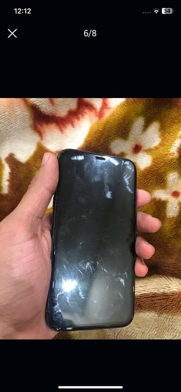 iPhone 11 urgent sale 5