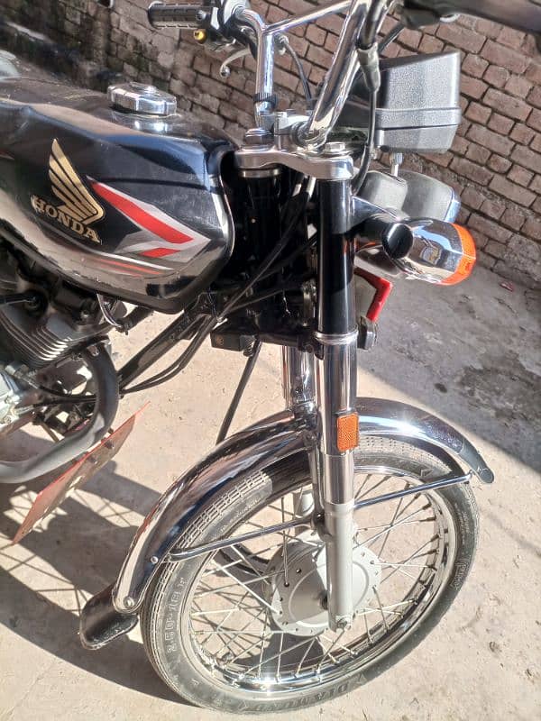 Honda 125, 24 model 4