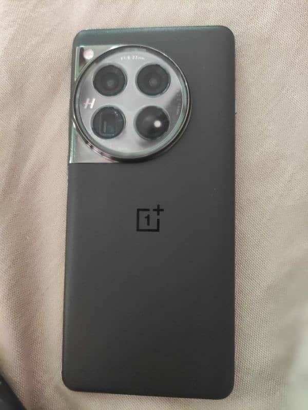 OnePlus 12 16/512 1