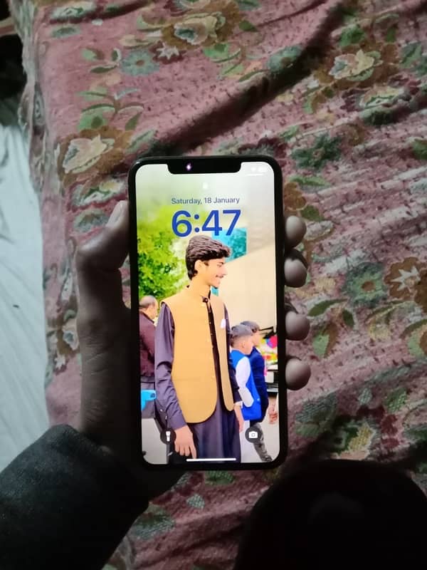 iPhone XS Max jv 10by10 condition 2