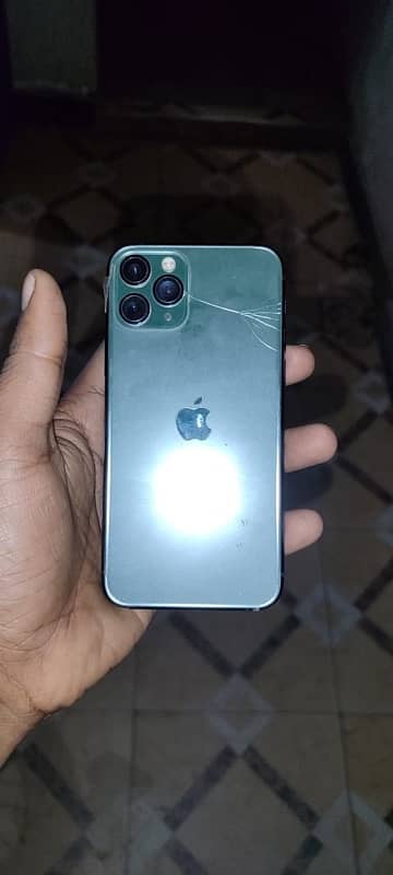 iPhone  11 pro LL/A in cheap rate 3