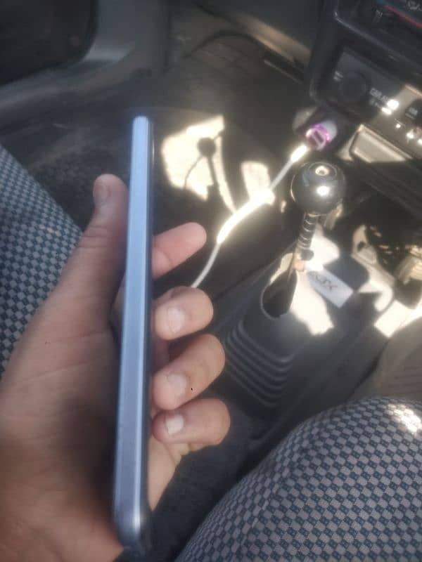 Vivo y21t urgent sale 3