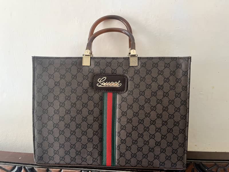 Gucci branded new bags 1