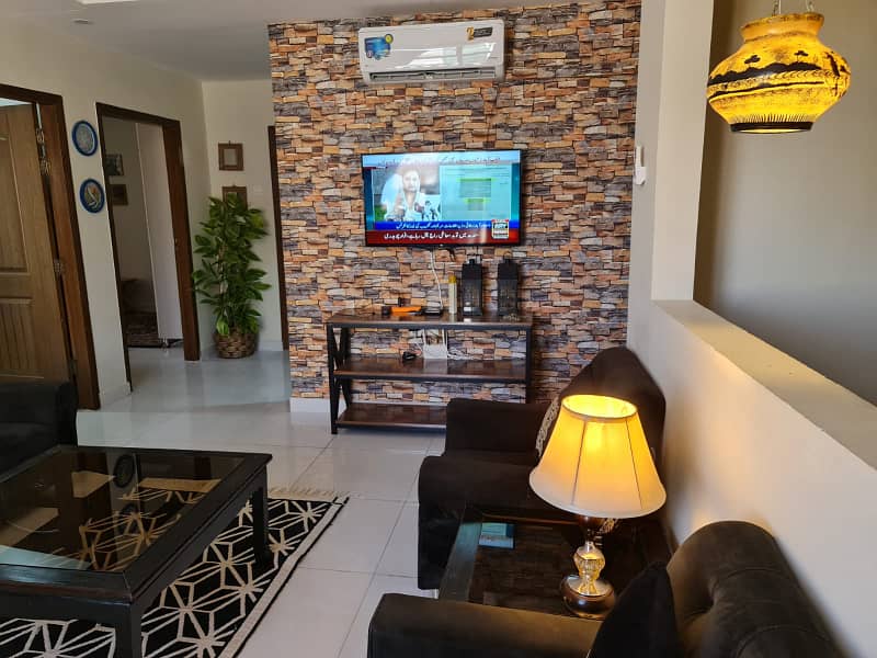 Par day short time furnished apartment available 0