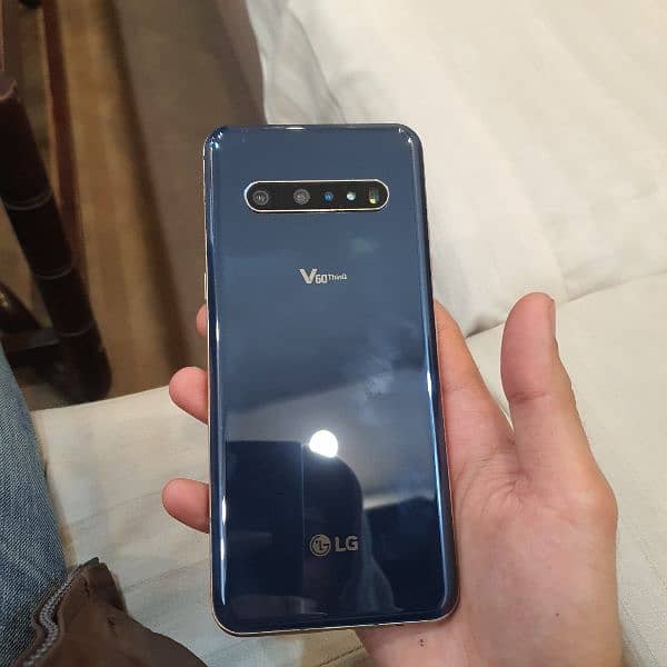 Lg v60thinq 0