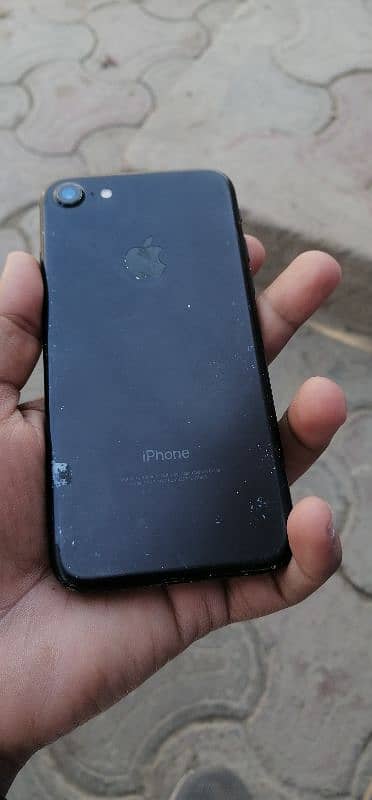 iphone 7. Note4  Huwie y9 prime 17