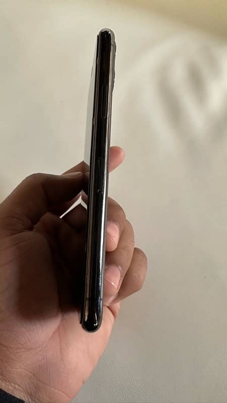 IPhone 11 Pro 256GB Non PTA 4