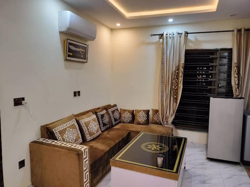 1-Bed Fully Furnished Flat For Rent Family Building Sector E Bahria Town Lahore 2