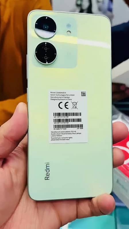 Redmi 13C 6/128 only phone and charger clover green 0