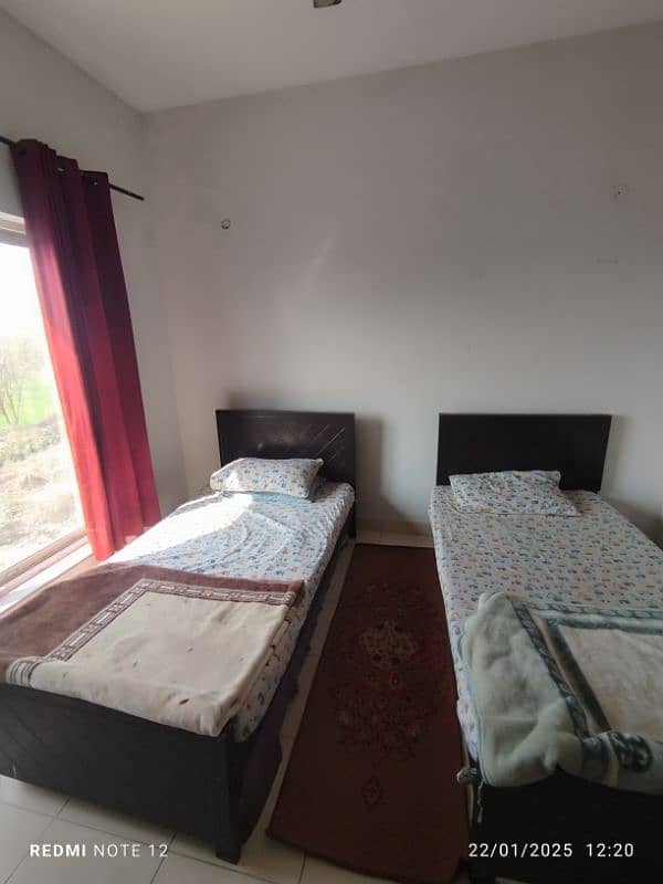 2 single bed in very good condition with mattress and free bed sheet 2