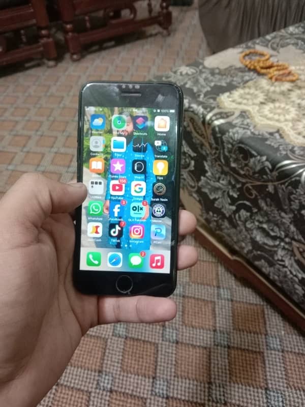 i phone 7 128GB 2