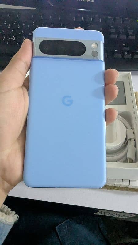 pixel8 pro with box PTA approved box and cable like new mobile 0