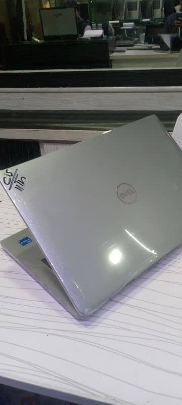 used laptop but all ok 10 by 10 candechion 1