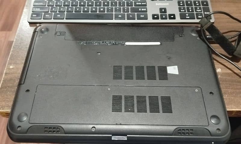 Dell Inspiron 15 3531 3