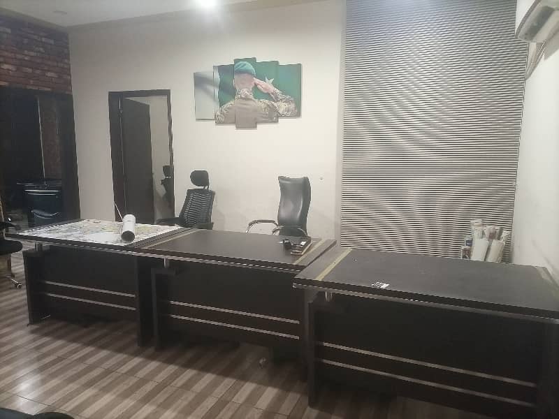 4 Marla 1st Floor Office Available For Rent 2